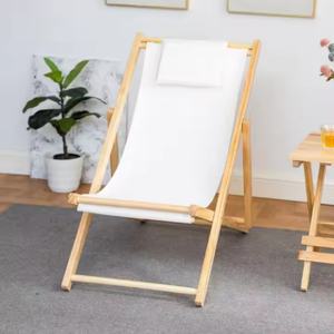 Chaise longue de camping pliable en bois avec accoudoirs réglables en hauteur, personnalisable, avec coussin - Product Image 1