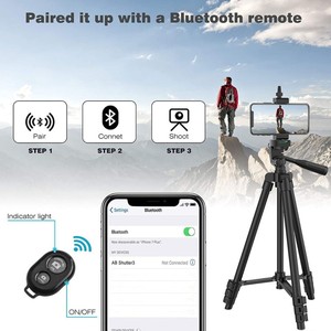 Kit de Vlogging avec Lumière Selfie Rechargeable 1800mAh, Trépied Flexible 51'', Microphone et Télécommande pour Téléphone et Caméra - Product Image 4