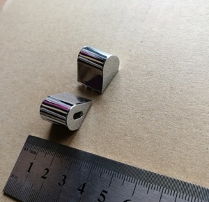 Paire de charnières d'écran LCD neuves pour ordinateur portable, couvercle argenté gauche et droit pour <span class=keywords><strong>Toshiba</strong></span> R700 R730 <span class=keywords><strong>R830</strong></span> R835 R930 R731 R732 13.3 pouces - Product Image 4