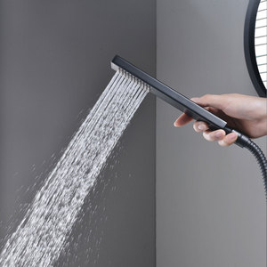 Support de salle de bain de luxe noir mat robinet de baignoire <span class=keywords><strong>mitigeur</strong></span> <span class=keywords><strong>douche</strong></span> debout au sol libre boîte en carton extérieure en laiton moderne pluie traditionnelle - Product Image 3