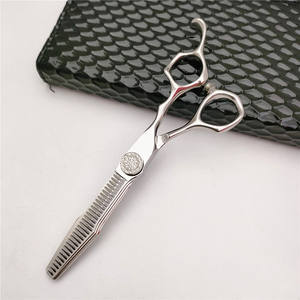 Ciseaux à cheveux professionnels LQ, lame standard de 6 pouces, pour droitiers, utilisation en salon de beauté, outils de coiffure en acier inoxydable - Product Image 2