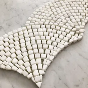8MM greco Thassos marmo bianco a forma di ventaglio Mini piastrelle smerlato burattato squame di pesce bagno cucina decorazione della parete piastrelle mosaico