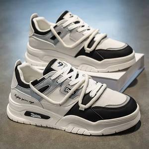 Luxury Designer Men Leather Casual Shoes Fashion <b>sneakers</b> for men Youth Trendy Breathable Platform Flat Skateboarding Shoe - Product Image 1