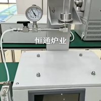 HT 1200 ℃   Tungku Tabung Fluidized Bed Vertikal Laboratorium, Tungku Reaktor Fluidized Bed Kuarsa Suhu Tinggi