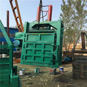 Compacteur hydraulique Longmiao à moteur, haute sécurité, avec petite bouteille carrée en plastique, garantie 1 an pour entrepôts et supermarchés - Product Image 5