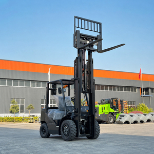 Montacargas de 4 Ruedas para Granja, Almacén o Fábrica, con Certificación CE y EPA, Capacidad de 2.5, 3, 4 y 5 Toneladas, con Desplazamiento Lateral - Product Image 2