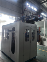 Máquina de Moldeo por Inyección Horizontal con Rendimiento Estable