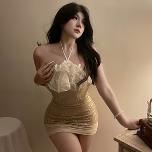 Robe de lingerie à lacets en dentelle à paillettes pour la Saint-Valentin, combinaison en satin à volants et nœuds perlés, chemise de nuit sexy Qixi - Product Image 4