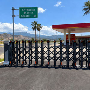 ประตูนิรภัยอลูมิเนียมอัลลอยด์แบบยืดหดได้สำหรับโรงแรมสวนสาธารณะโรงเรียน - Product Image 5