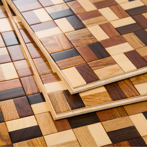 Parquet en teck multicouche de qualité AB 18 mm, surface 3D antidérapante, teinté, qualité T&G, pour salle d'exposition - Product Image 2