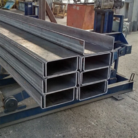 Acier galvanisé à chaud u profilés de canal en U en acier inoxydable canal incurvé fendu purlins en acier canal c
