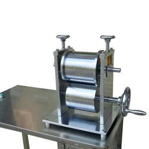 Lab Roller Rolling Machine Handmatig Handleiding Knoopcel Persmachine Kalanderen Apparatuur Voor Polymeer Pouch Batterij Montage