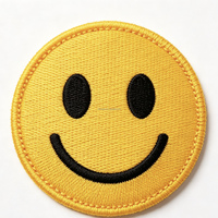 Badge brodé soleil pour le visage, thermocollant pour sacs, chapeaux et vêtements en tissu sergé - Vente en gros directe usine