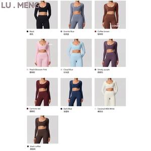 Ropa de mujer: Conjunto de yoga y fitness con top corto de manga larga con cuello en V y pantalones holgados de levantamiento de cadera para gimnasio y deportes. - Product Image 5