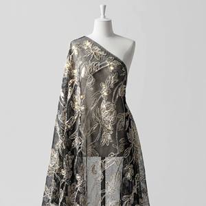 Tessuto in Rete con Paillettes, Tessuto in Pizzo Floreale 3D con Paillettes, Tessuto in <span class=keywords><strong>Tulle</strong></span> <span class=keywords><strong>Ricamato</strong></span> con Paillettes Dorate per Abiti da Sposa - Product Image 1