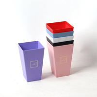 Petite boîte à fleurs en carton auto-élevable avec logo en feuille d'or et pelliculage mat, boîte cadeau pour bouquets, boîte à fleurs portable pour fleuristes