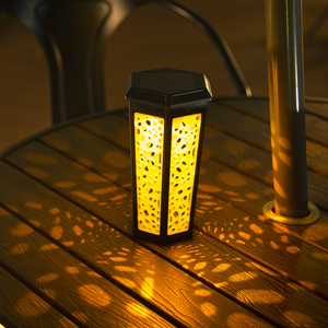 Lámpara de Jardín RGB para Exteriores, Poste de Luz Solar, Luces Decorativas para Jardín, Diseño Único, IP65 - Product Image 4