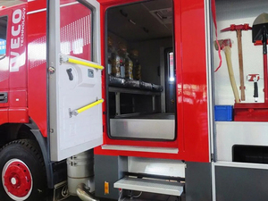 <span class=keywords><strong>Iveco</strong></span> 8000L Camión <span class=keywords><strong>de</strong></span> rescate contra incendios para Respuesta <span class=keywords><strong>de</strong></span> Emergencia <span class=keywords><strong>de</strong></span> espuma <span class=keywords><strong>de</strong></span> agua - Product Image 6