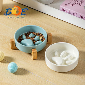 Doe Pet - Comedero para Mascotas con Logotipo Personalizado al por Mayor, Comedero Lento Elevado de Cerámica para Perros - Product Image 1