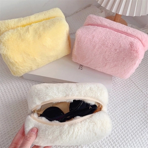 Sacs à maquillage de couleur unie, en peluche douce, pour ranger les pinceaux de maquillage, étui de rangement pour cosmétiques, organiseur de voyage, sac à main, nécessaire - Product Image 1