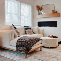 Sofa in Box 2/3-Sitzer Modulares L-förmiges Ecksofa mit Hochdichteschaumstoff-Bezug Luxuriöses Design für Wohnzimmer