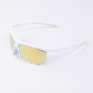 Kính thể thao có thể tùy chỉnh hiệu suất cao MV-A5267 với lớp phủ phân cực và chống sương mù HD chống vỡ và chặn UV 100% - Product Image 1