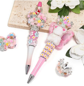 Nuevo diseño acrílico mariposa corona amor diamante bolas Rosa flores coloridas agujero cuentas DIY teléfono caso pluma cadena hacer Lucite - Product Image 4