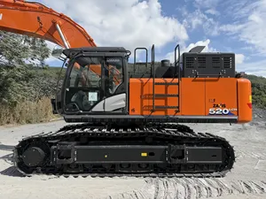 รถขุดตีนตะขาบอเนกประสงค์ฮิตาชิ ZX520 พร้อมอุปกรณ์ขุดเจาะสำหรับงานหนัก - Product Image 6