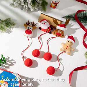 Giocattoli Natalizi per Gatti all'Ingrosso: Palla di Peluche con Campanello, Giocattolo Interattivo da Masticare per Gatti - Product Image 5