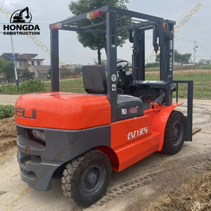 Chariots élévateurs diesel et électriques de haute qualité de 5 tonnes Mini Heli de Chine Offre Spéciale d'occasion et neufs pour les industries agricoles - Product Image 2
