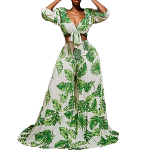 Ensemble 2 pièces tendance : Crop top extensible grande taille et pantalon plissé à imprimé feuilles à jambes larges - Product Image 4