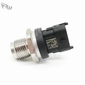Régulateur de capteur de pression de rail de carburant 0281002937 pour EC140B EC210B EC290B - Product Image 2