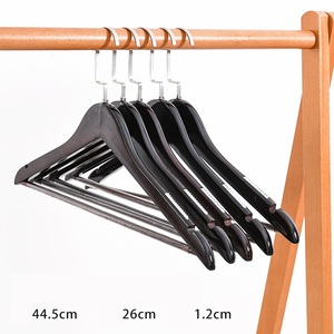 Porte-vêtements double niveau en bois de style moderne de luxe pour femmes, idéal pour les magasins de vêtements, écologique, vente en gros - Product Image 6