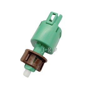 Brake Light Switch 84340-69075 For Toyota Camry Prado Previa RAV4 Land Cruiser New Replacement Part - Product Image 4
