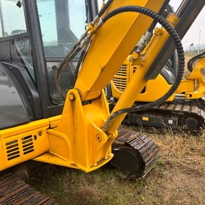 Mini-excavatrice KOMATSU PC55MR d'occasion, 90% neuve, peinture d'origine, à vendre - Product Image 4