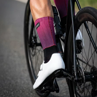 Chaussettes de sport personnalisées unisexes pour la course à pied et le cyclisme, chaussettes de compression personnalisées avec logo OEM