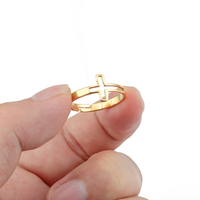 Bague ajustable en acier inoxydable pour femme, design simple, bijoux en or, motif croix