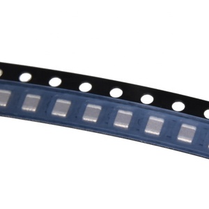 ICschip ตัวเหนี่ยวนำแบบดั้งเดิม โช้คและคอยล์ 1008 2.2uH 20% 1.6A 74479887222C - Product Image 6
