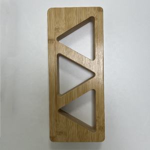 Moule à boules de riz à <span class=keywords><strong>sushi</strong></span> triangle japonais en bambou et bois d'acacia de qualité alimentaire pour bento et réunions de famille - Product Image 2