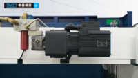 Presse plieuse CNC entièrement automatique synchronisée de 4000 mm de longueur de travail et 6000 kg pour écrans LCD de téléphones portables en aluminium