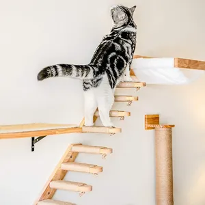 Nuovo Design personalizzato tiragraffi Post albero rampicante per gatti da interno animali domestici scaffale da appendere in legno albero per gatti montato a parete