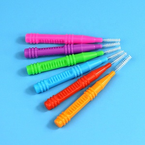 Commercio all'ingrosso Private Label dentifricio per la cura dell'igiene orale ortodontica Tepe a forma di spazzolino interdentale - Product Image 6
