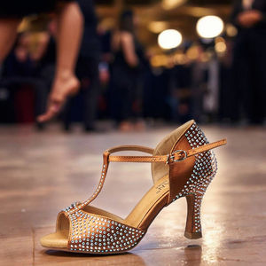 Sepatu dansa Rumba wanita, sepatu dansa Rumba, mode gesper mudah, sepatu <span class=keywords><strong>Tango</strong></span> Ballroom t-strap Stone kristal bersinar - Product Image 3