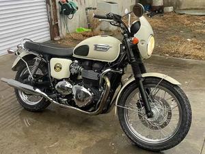 <span class=keywords><strong>Nouvelle</strong></span> Moto Routière Triumph <span class=keywords><strong>Bonneville</strong></span> <span class=keywords><strong>T120</strong></span> ICON EDT 2026 - Product Image 3