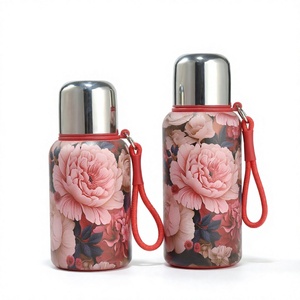 Bouteille d'eau isotherme classique en acier inoxydable 316 avec motif de fleurs de rose et de pivoine, cadeau portable pour femmes - Product Image 4