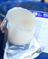 Colle de revêtement en polyuréthane pour profilés PVC - Adhésif thermofusible à haute résistance à la viscosité pour applications de menuiserie