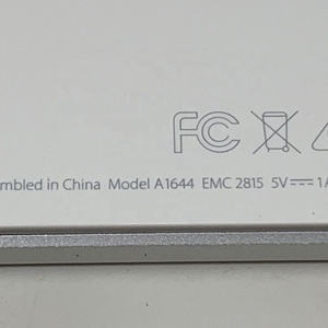 Teclado para Portátil A1644 MagicKeyboard, Retroiluminación RGB, Mecánico, Inalámbrico, USB Tipo-C, Usado Como Nuevo, Venta al Por Mayor - Product Image 6