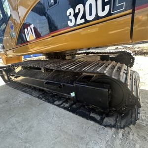 Moteur mécanique d'occasion pour excavatrice 320CL de 20 tonnes avec engrenage et pompe, idéal pour les travaux de terrassement agricole et les routes en sol mou. - Product Image 2