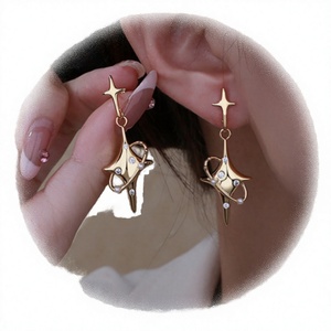 Pendientes de Perlas con Estrella Chapada en Oro, Joyería Colgante de Aleación para Mujer, Regalo - Product Image 3