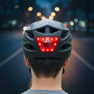 <span class=keywords><strong>Casco</strong></span> de <span class=keywords><strong>Ciclismo</strong></span> <span class=keywords><strong>MTB</strong></span> Personalizado de Fábrica OEM, Ligero para Adulto, para Bicicleta Eléctrica, Patinete y Bicicleta con Luz Led Recargable - Product Image 3